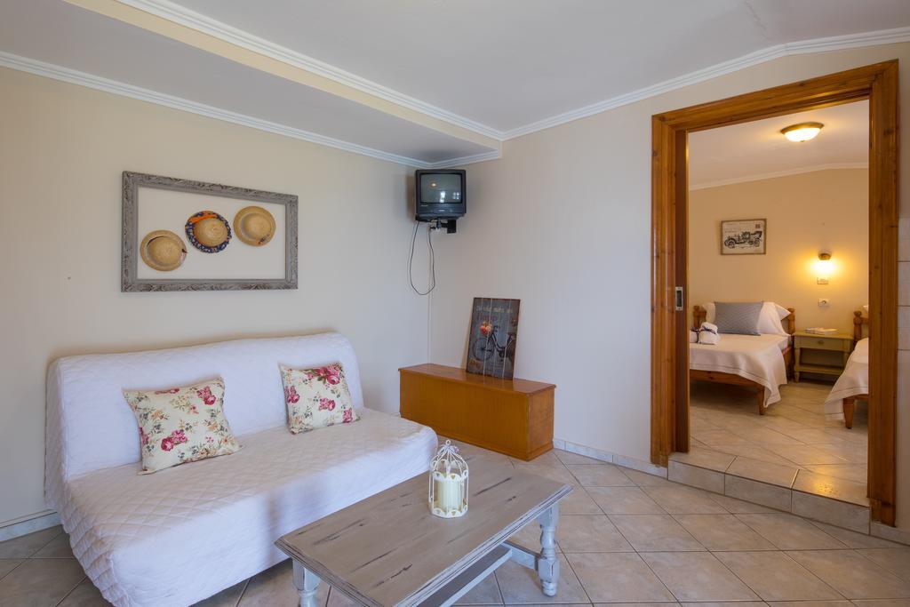 Casa Dei Venti - Sea View Apartments - 100M From The Beach Benitses  Bagian luar foto