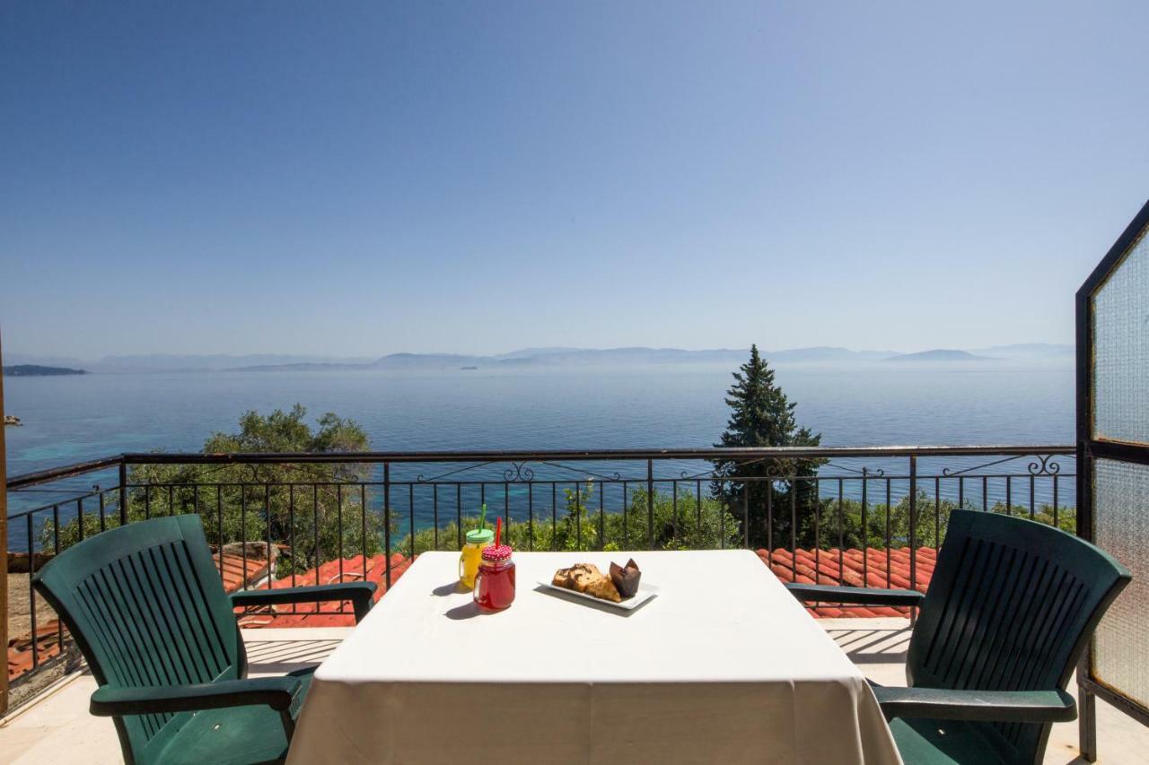 Casa Dei Venti - Sea View Apartments - 100M From The Beach Benitses  Bagian luar foto